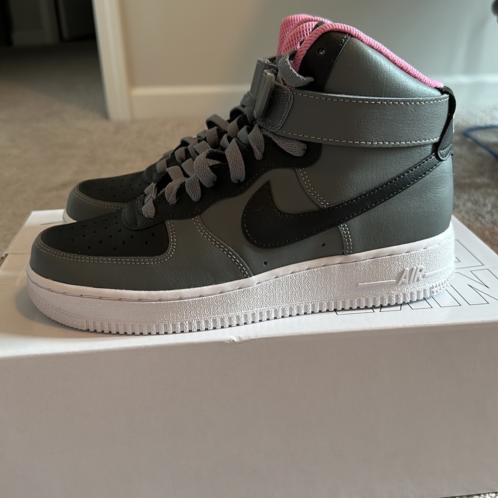 Nike Air high tops - Picture 2 of 7